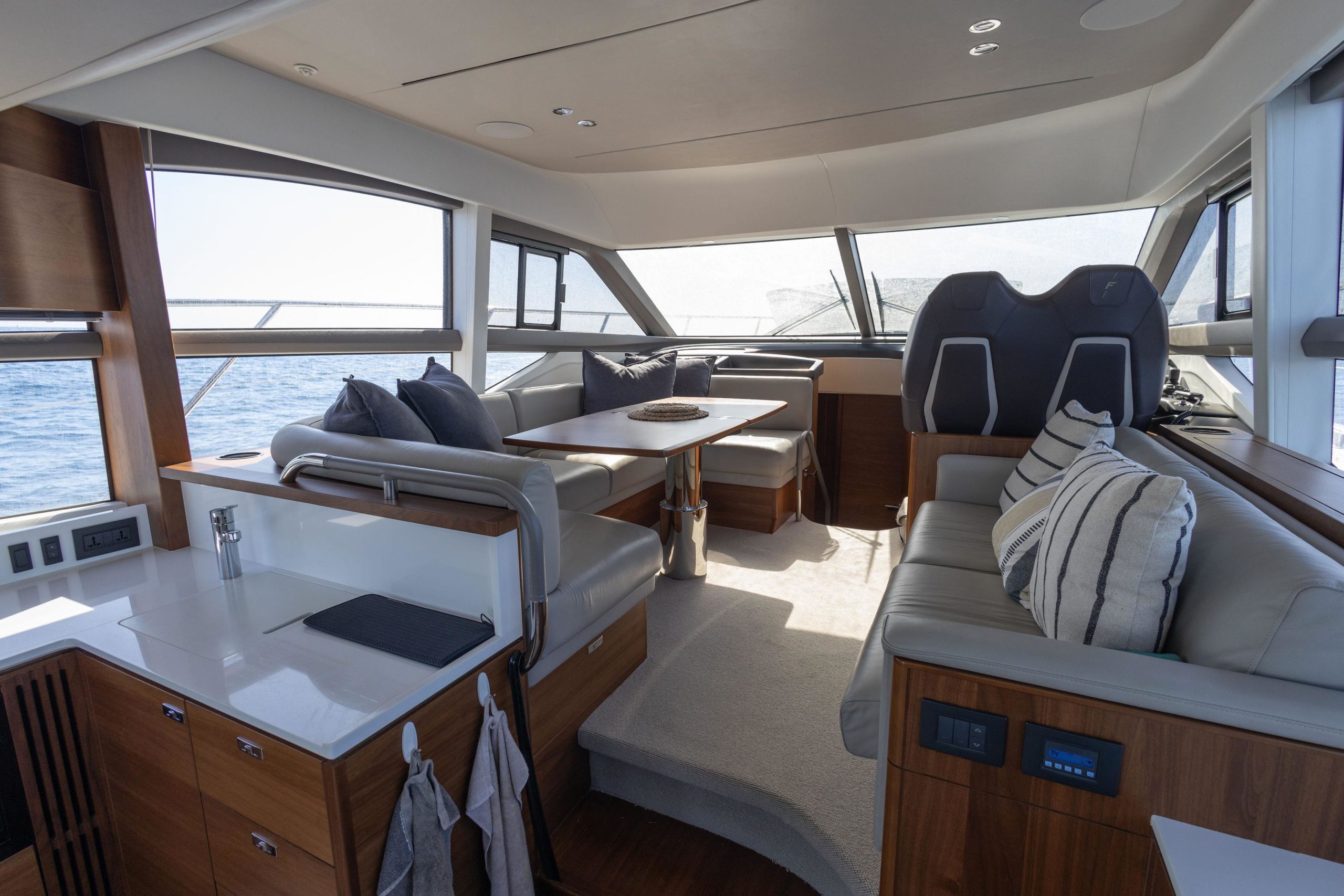 2021 Princess Yachts F50 à vendre (photo 7)