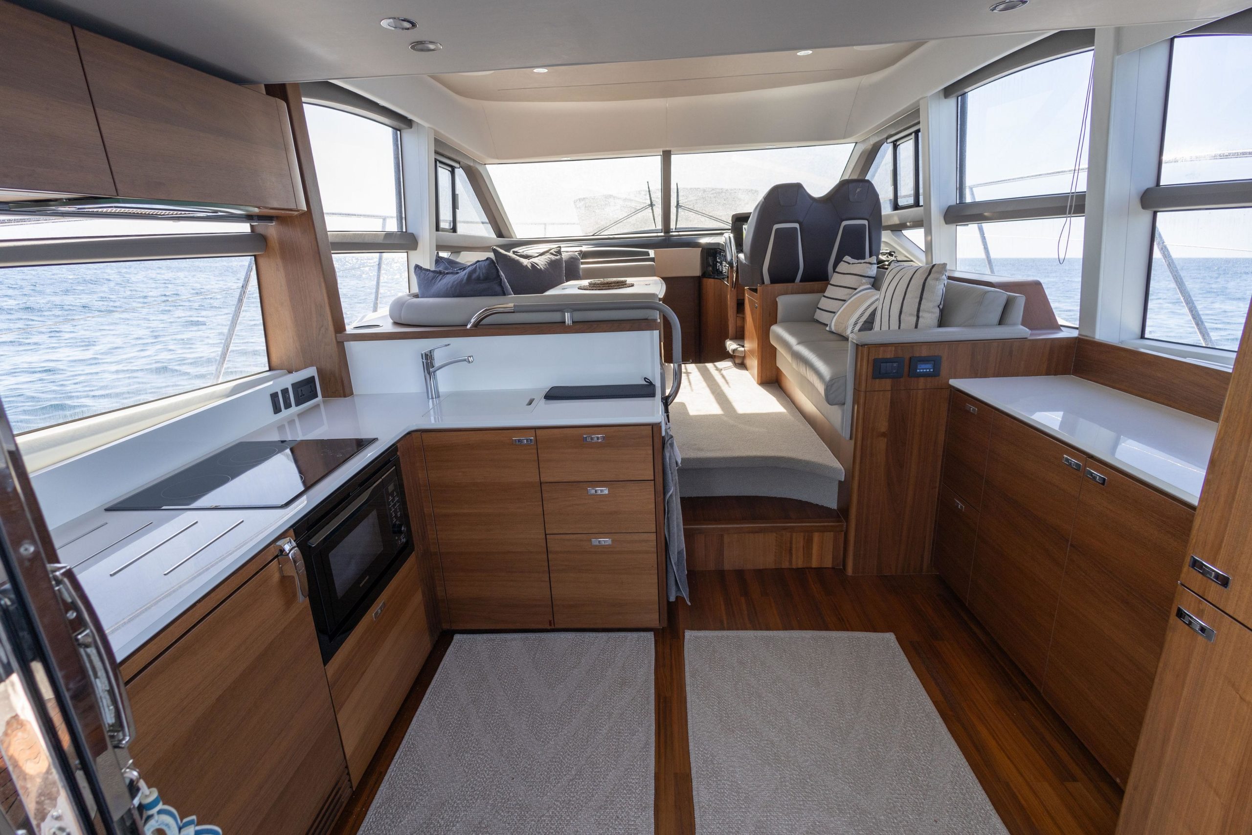 2021 Princess Yachts F50 à vendre (photo 9)