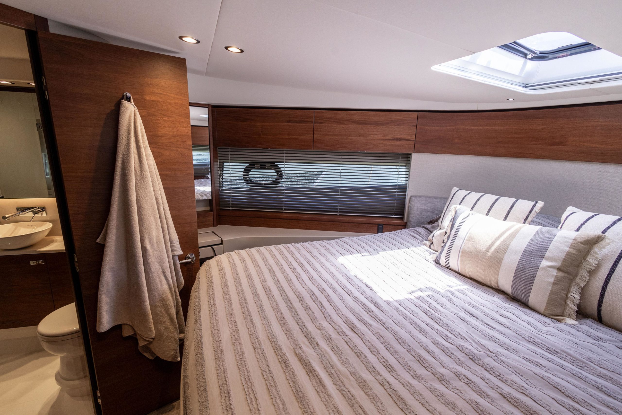 2021 Princess Yachts F50 à vendre (photo 31)