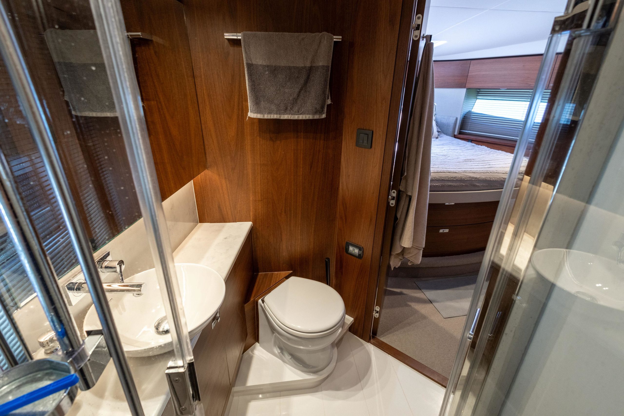 2021 Princess Yachts F50 à vendre (photo 32)