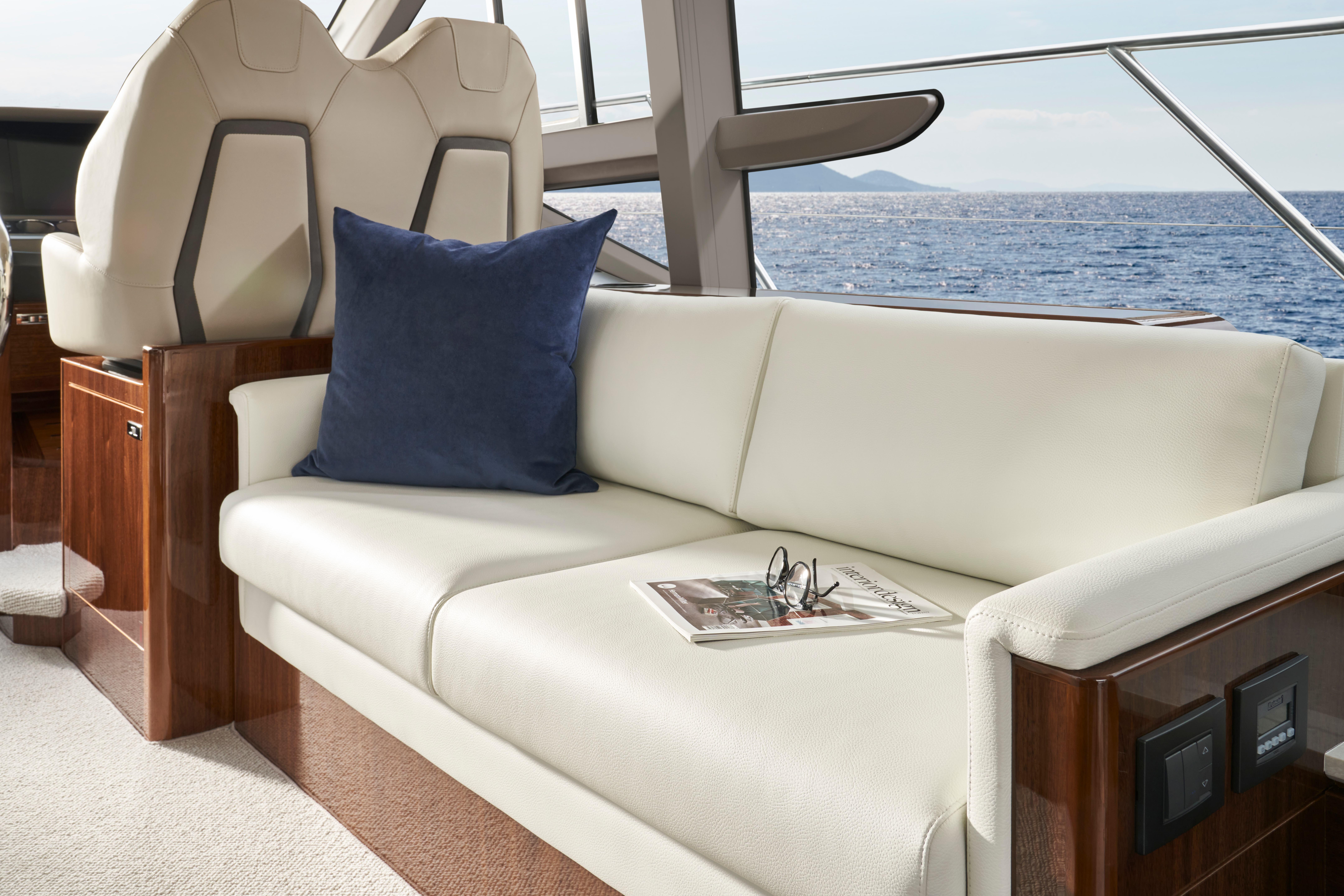 2022 Princess Yachts F50 in vendita (photo 8)