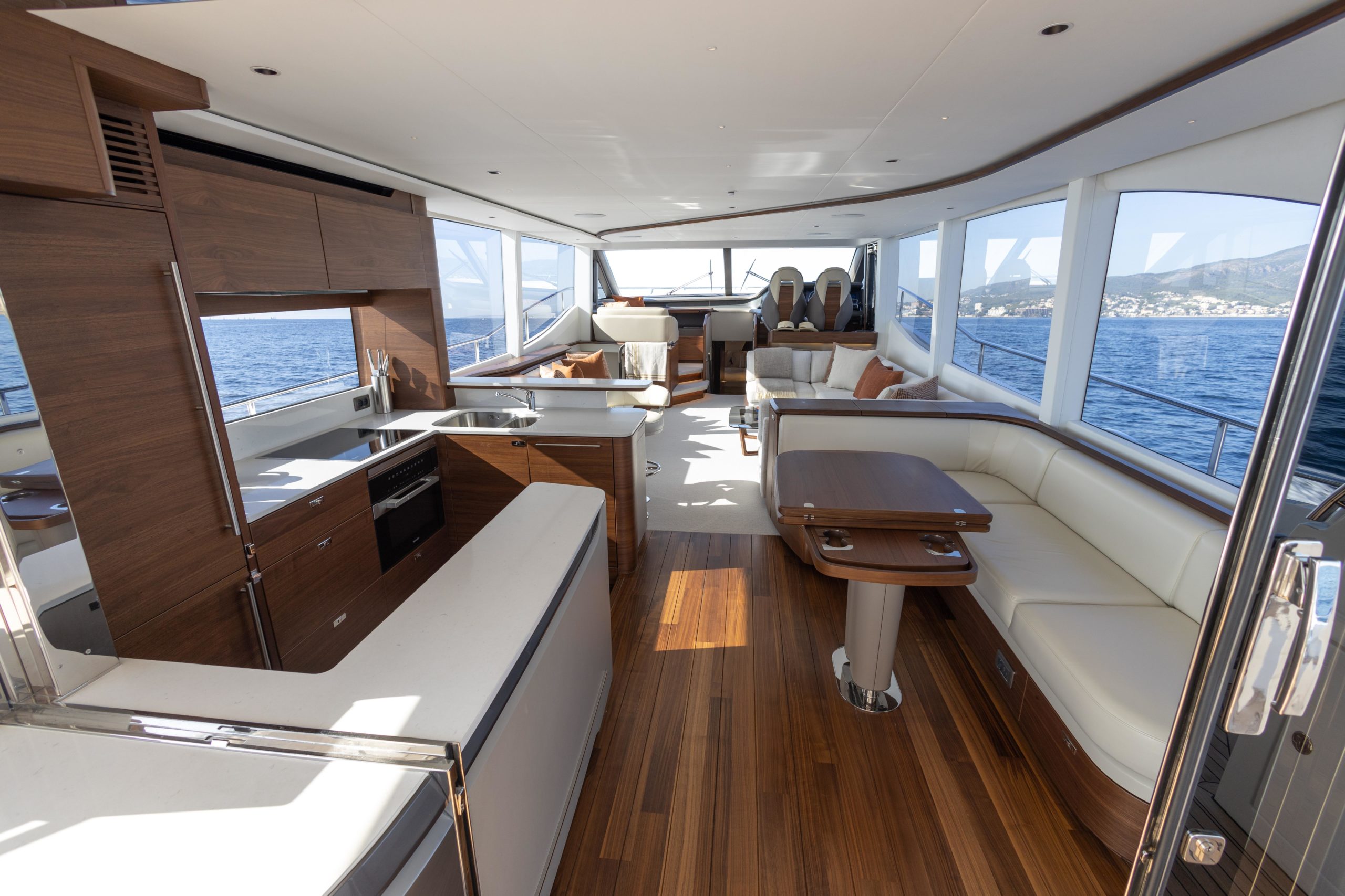 2024 Princess Yachts Y72 à vendre (photo 14)