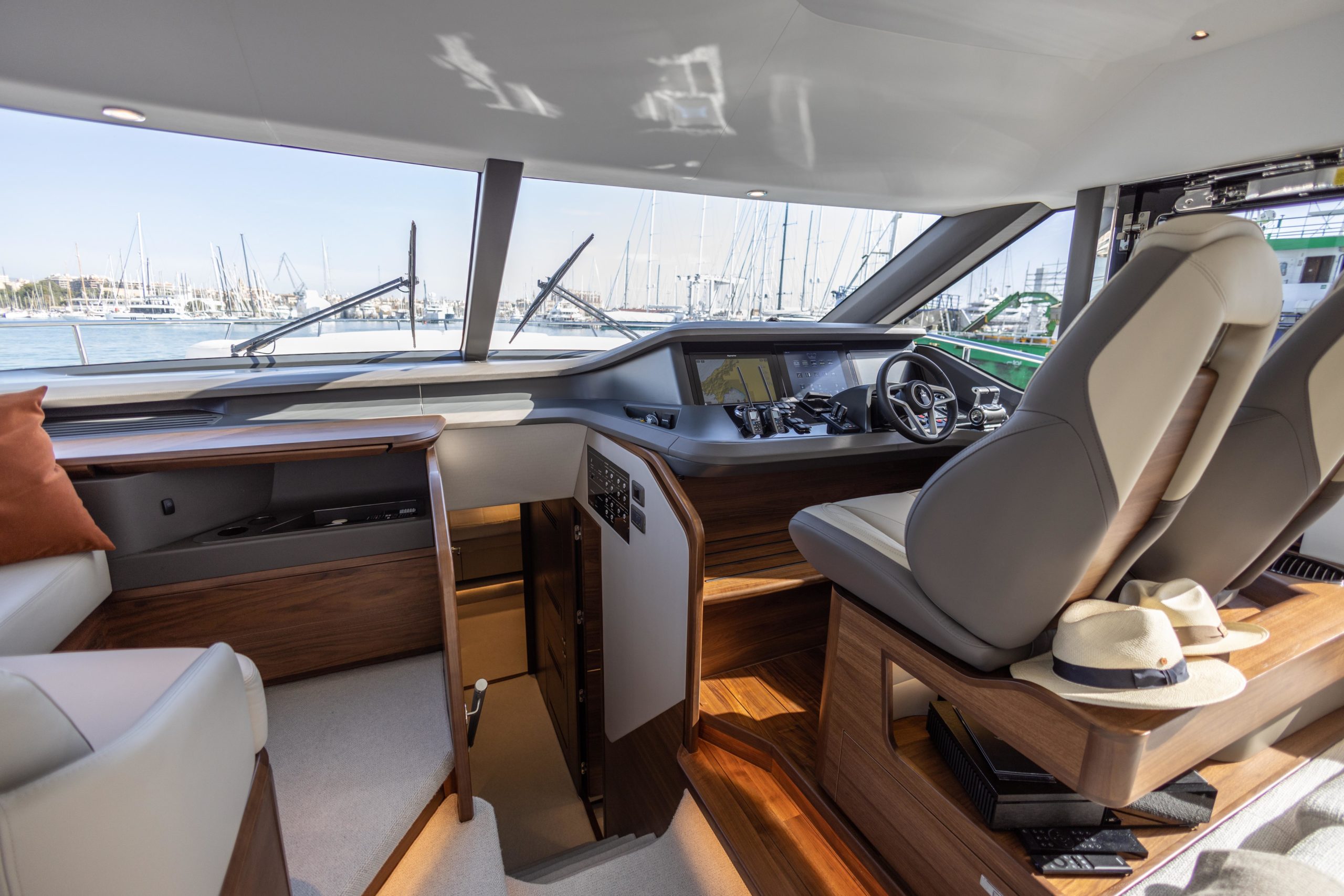 2024 Princess Yachts Y72 à vendre (photo 19)