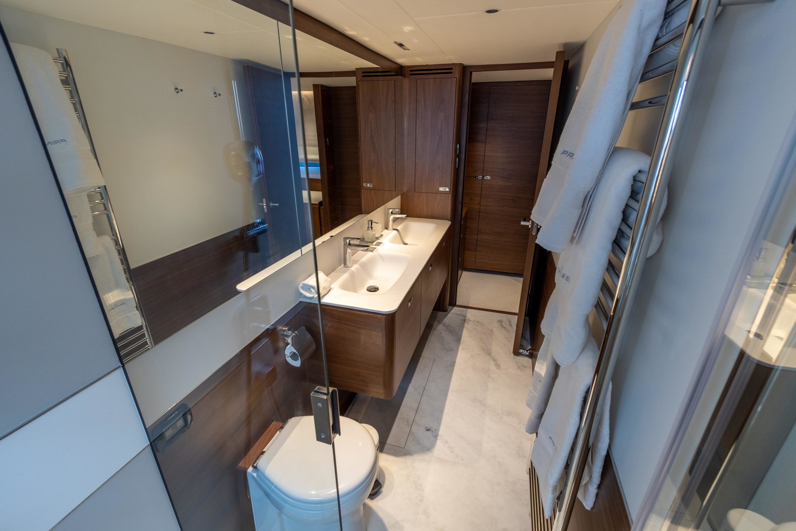 2024 Princess Yachts Y72 à vendre (photo 24)