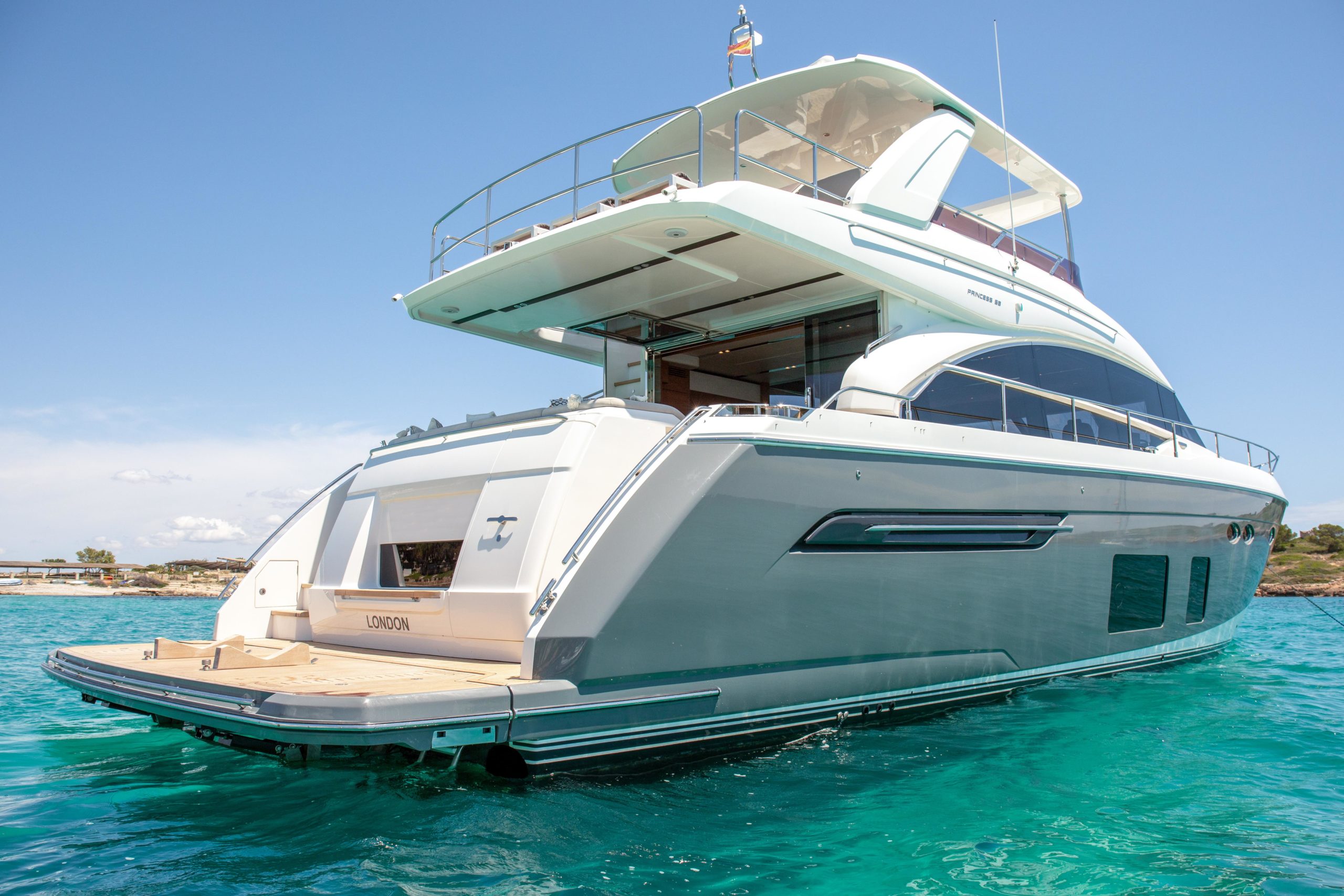 2015 Princess Yachts 68 in vendita (photo 3)