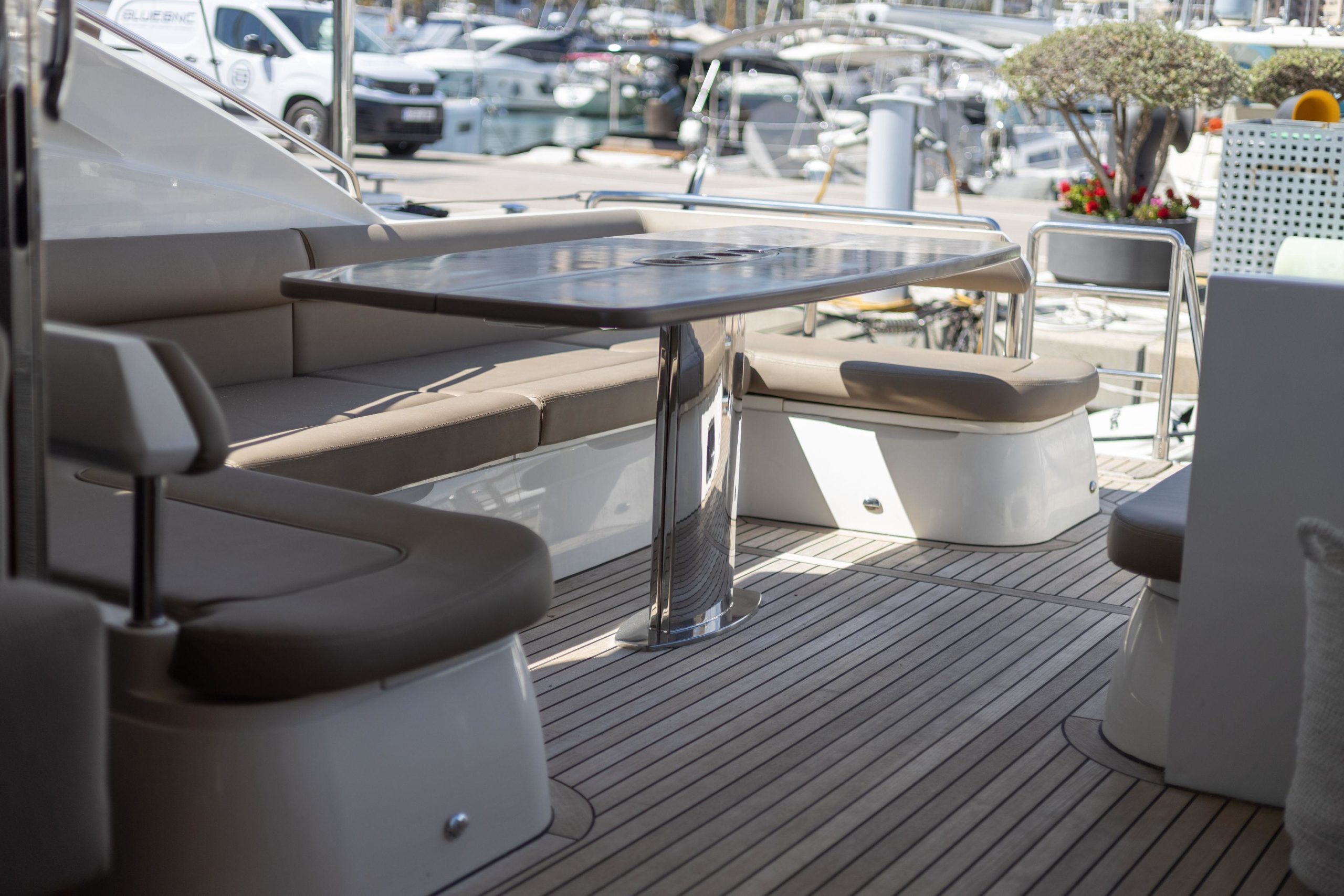 2007 Princess Yachts V65 en venta (photo 15)