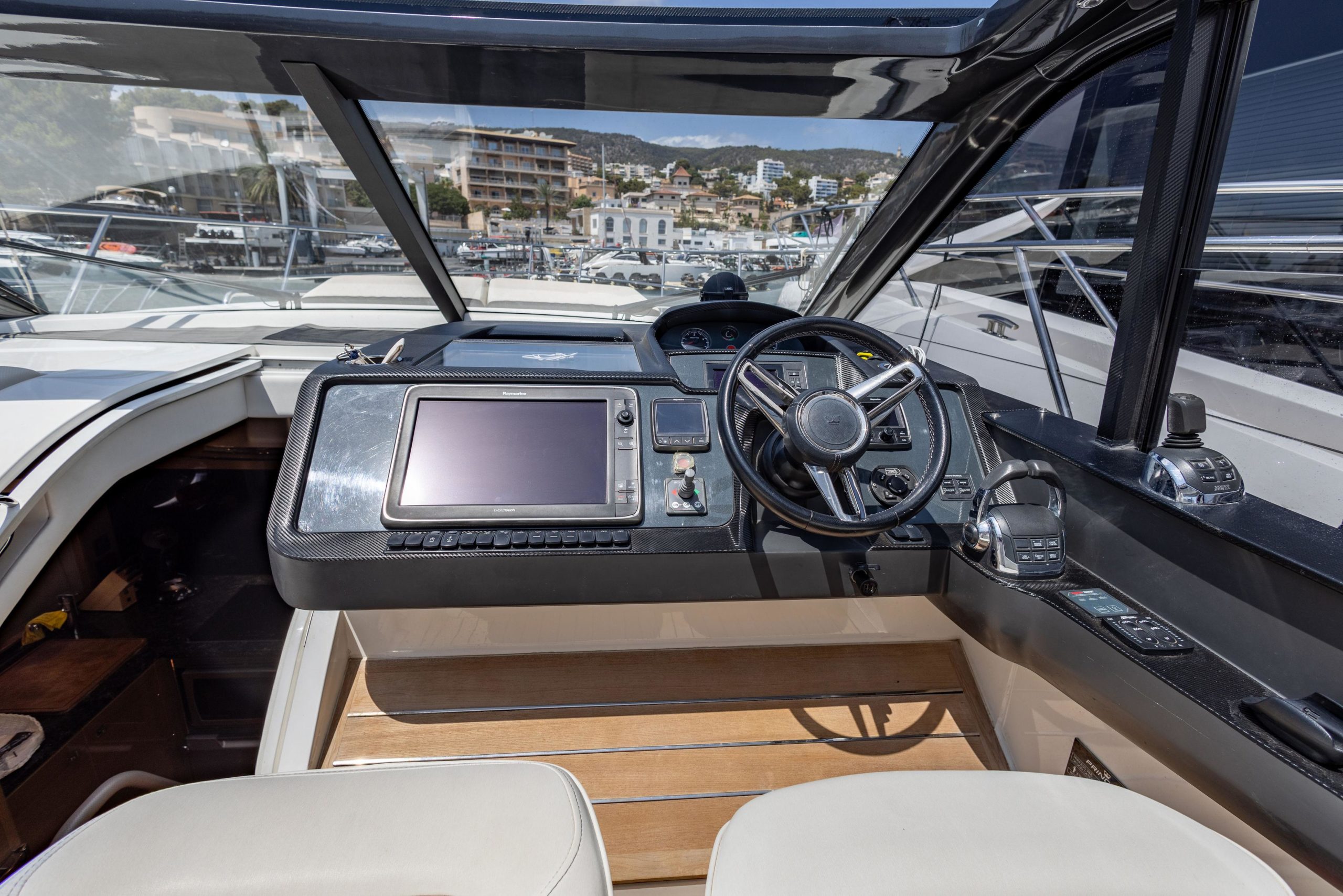 2015 Princess Yachts V48 Open na sprzedaż (photo 17)