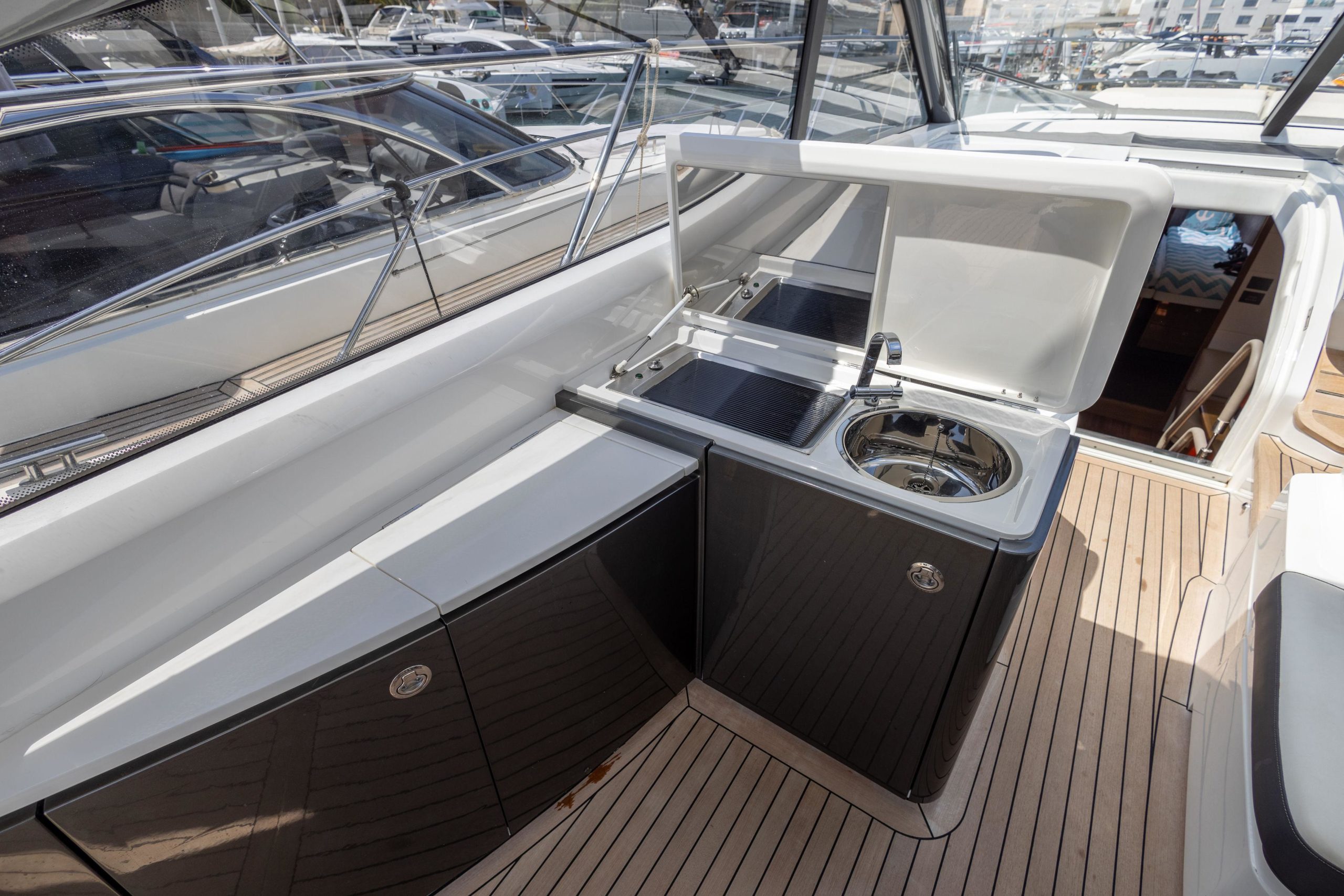 2015 Princess Yachts V48 Open na sprzedaż (photo 19)