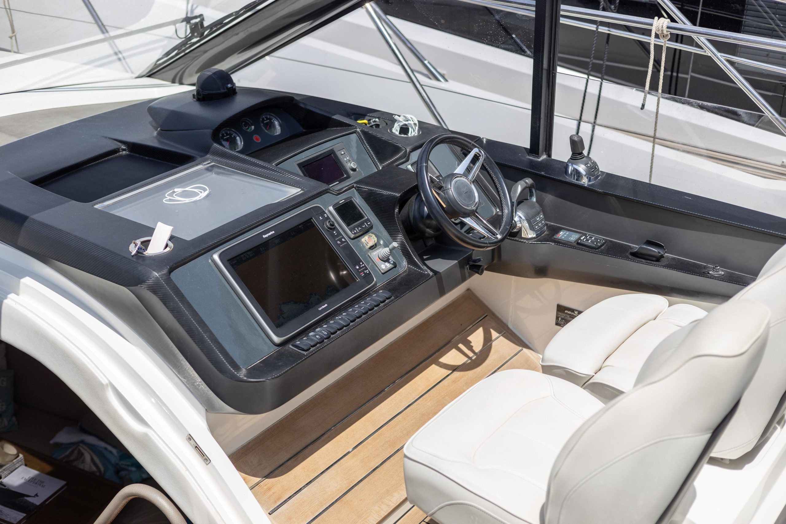 2015 Princess Yachts V48 Open na sprzedaż (photo 22)