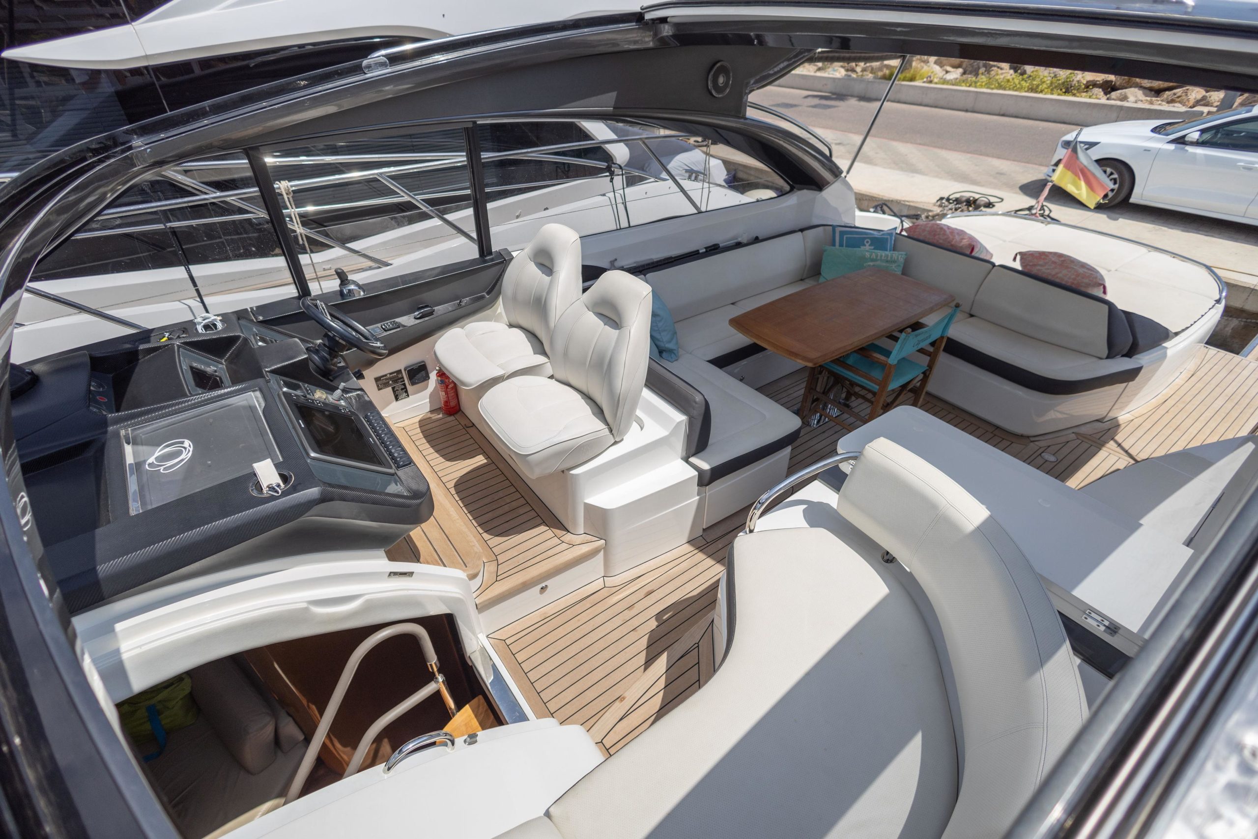 2015 Princess Yachts V48 Open na sprzedaż (photo 23)