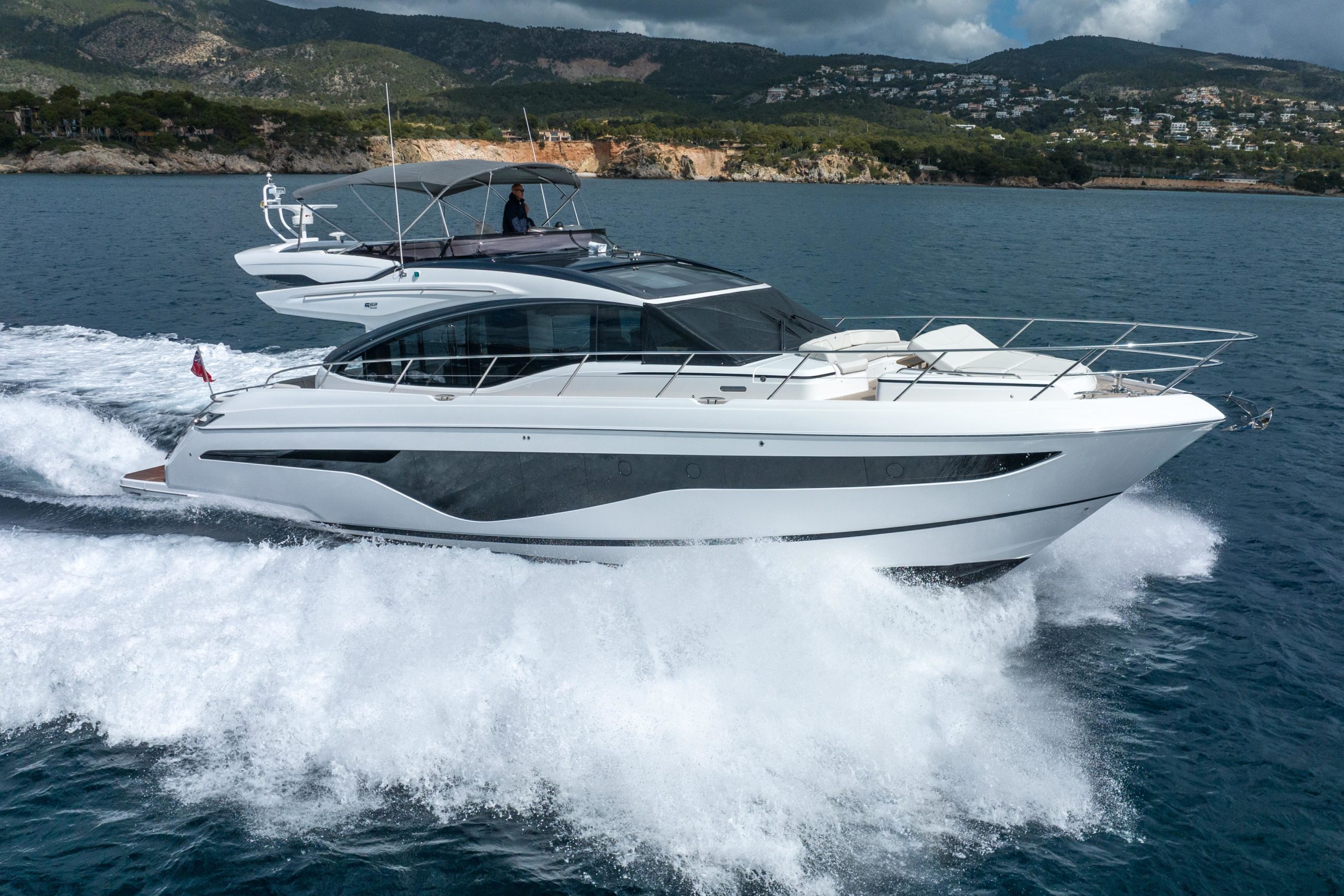 2023 Princess Yachts S62 for sale (photo 5)