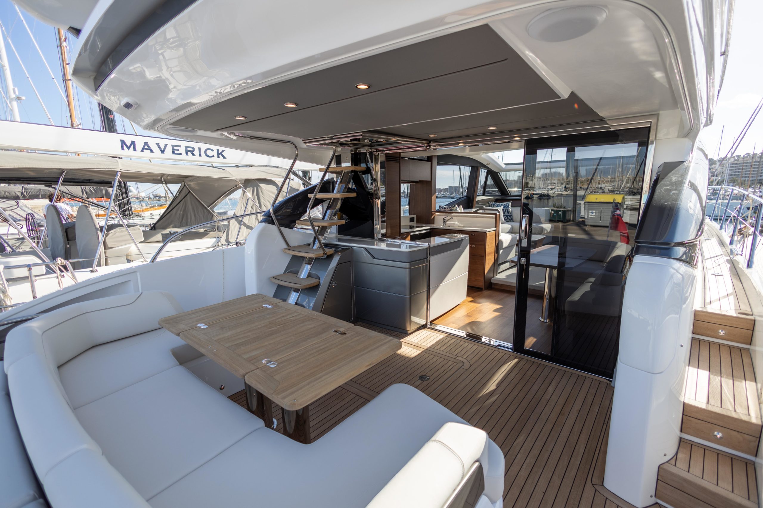 2023 Princess Yachts S62 for sale (photo 17)