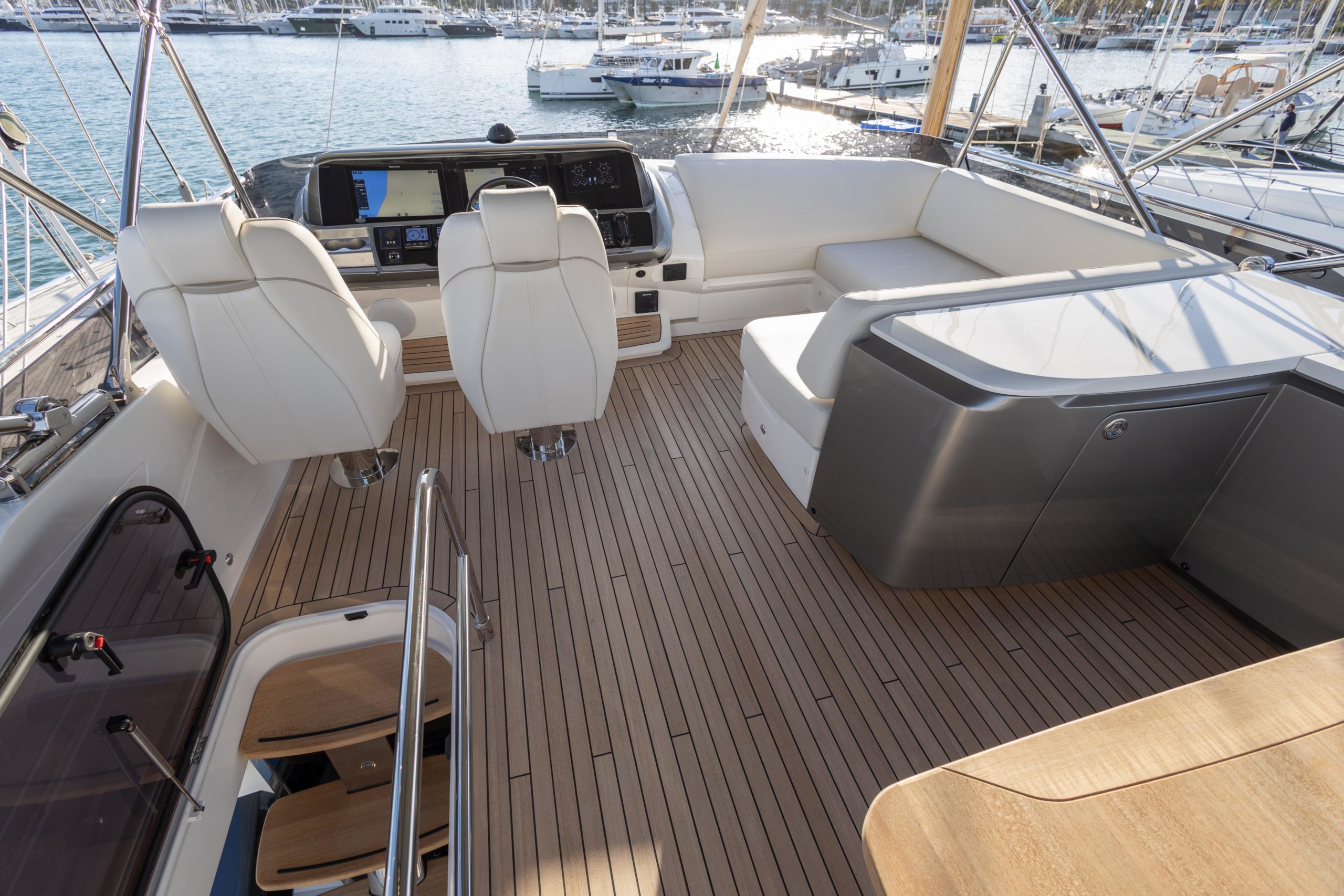 2023 Princess Yachts S62 for sale (photo 22)