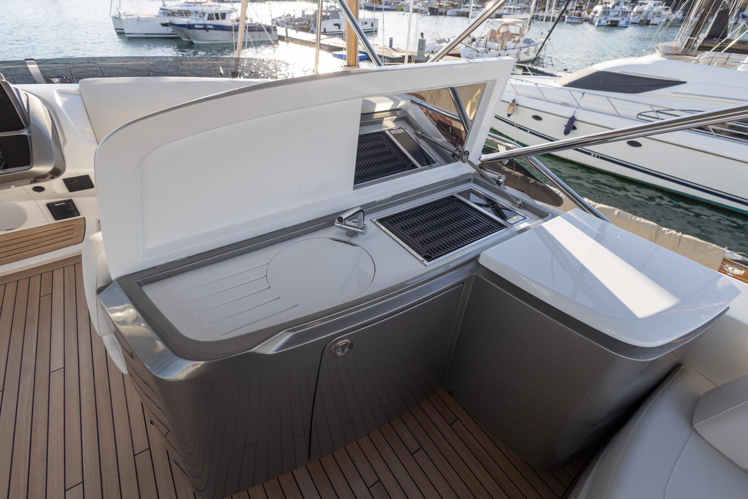 2023 Princess Yachts S62 for sale (photo 23)