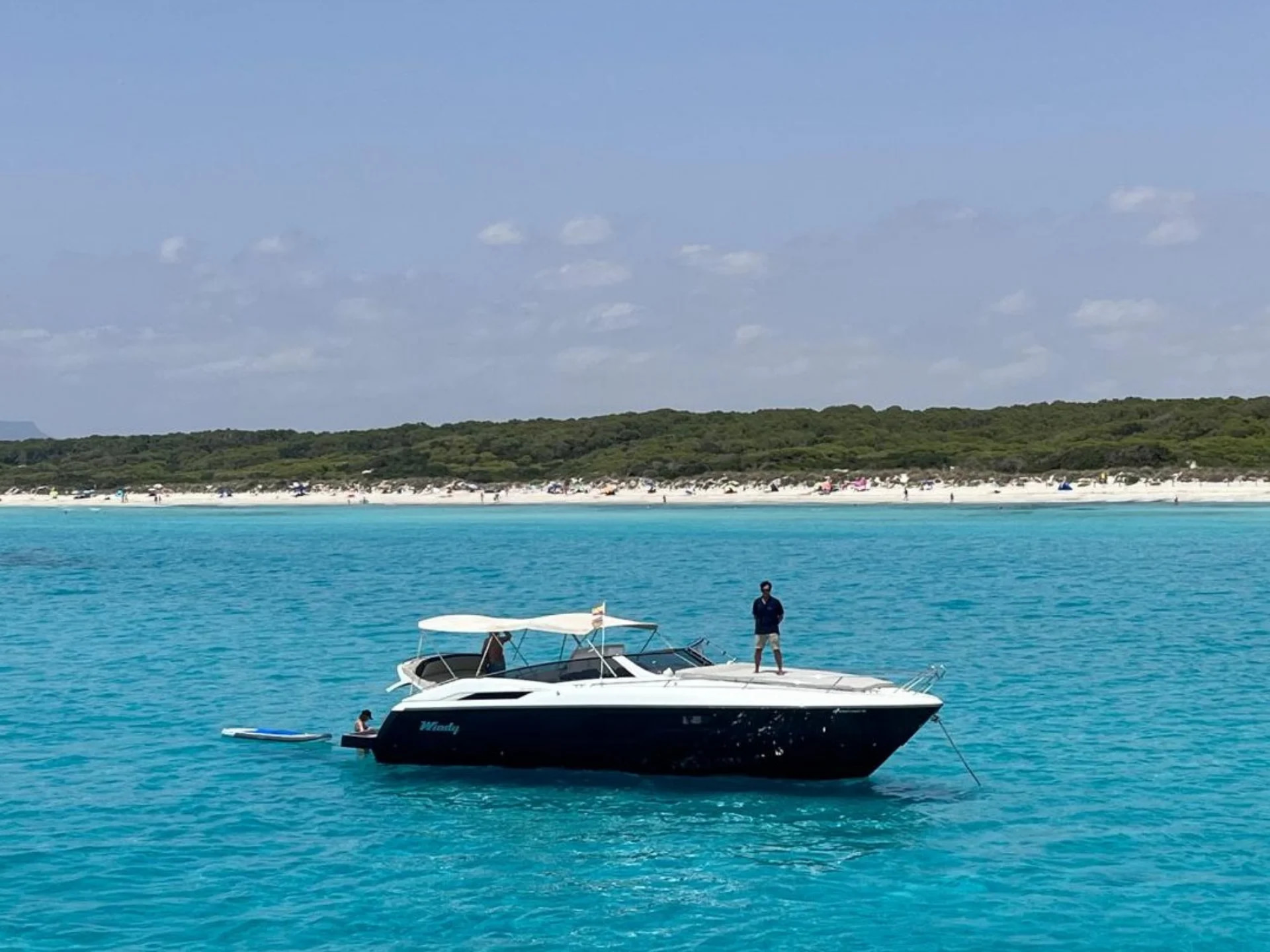 2018 Windy 39 Camira for charter (photo 6)