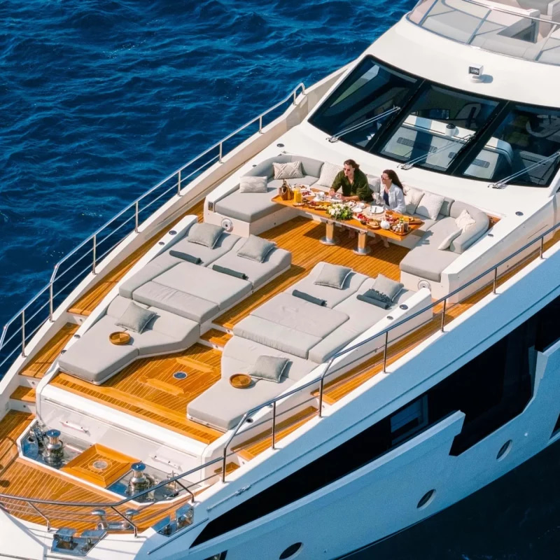 2021 Azimut 32 Metri for charter (photo 13)