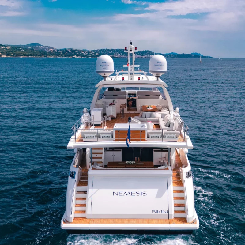 2021 Azimut 32 Metri for charter (photo 24)