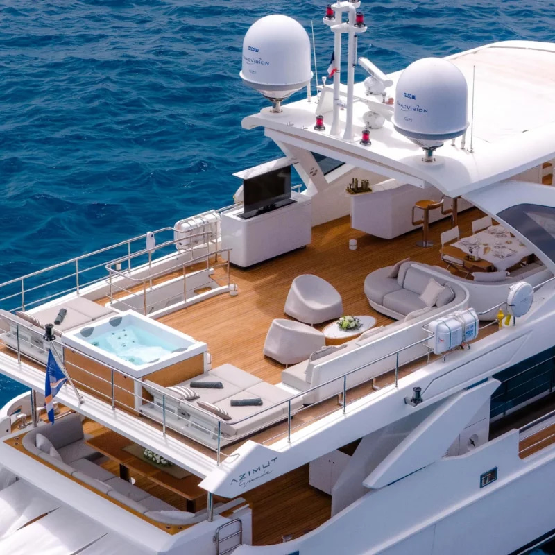 2021 Azimut 32 Metri for charter (photo 27)