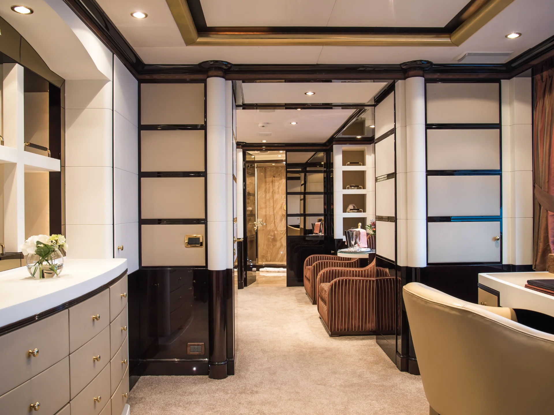 2007 Benetti 43M zu chartern (photo 18)