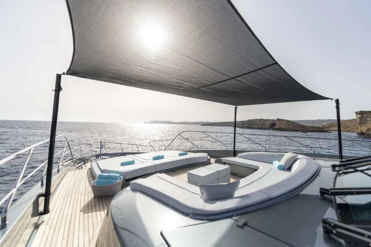 2021 Riva 110 Dolcevita a noleggio (photo 8)