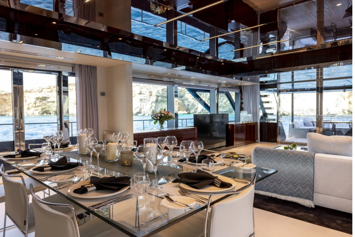 2021 Riva 110 Dolcevita a noleggio (photo 11)