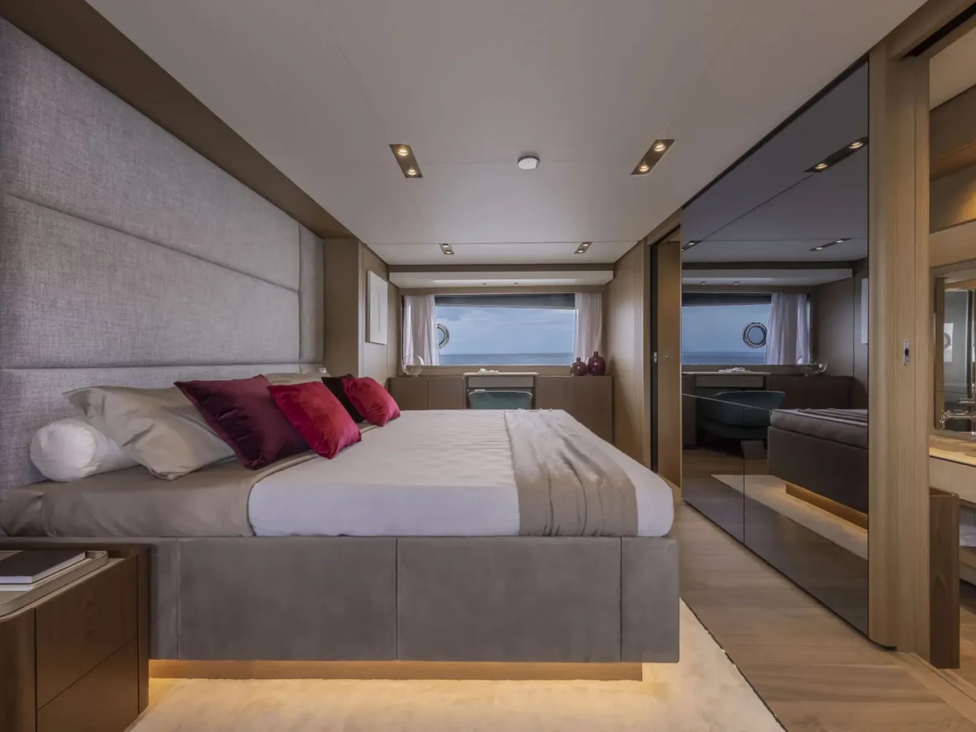 2024 Ferretti 1000 zu chartern (photo 10)