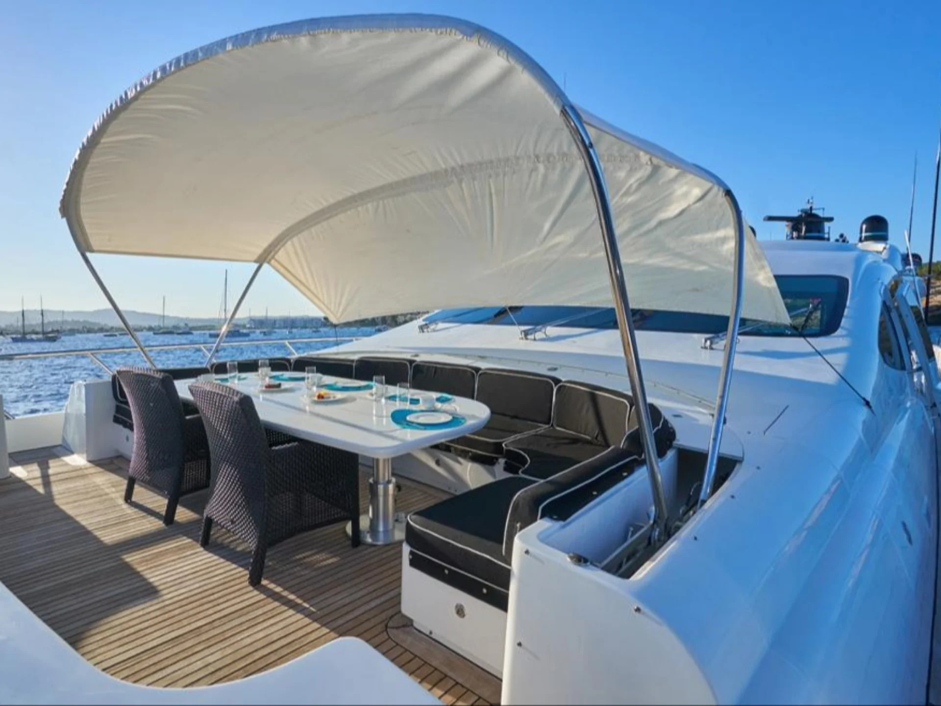 2005 Mangusta 130 para fretamento (photo 5)