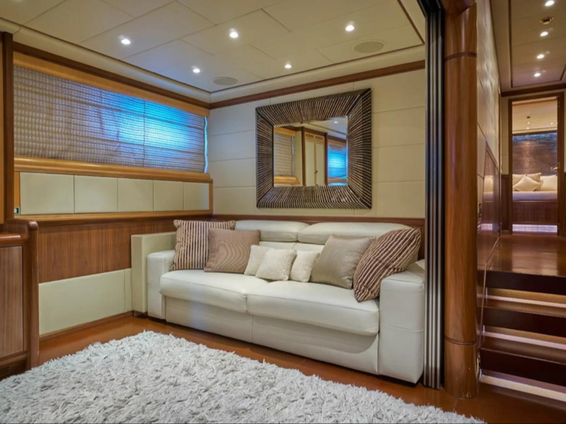 2005 Mangusta 130 para fretamento (photo 9)
