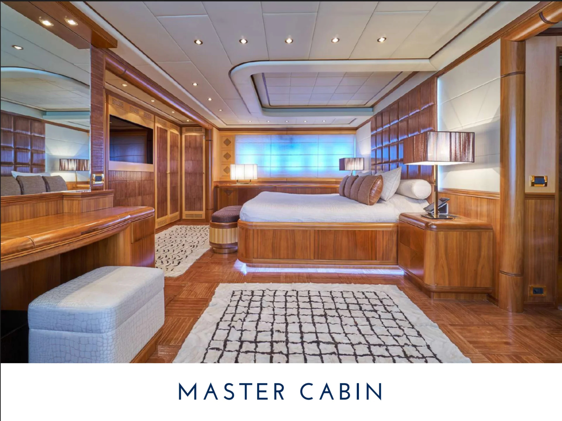 2005 Mangusta 130 para fretamento (photo 21)