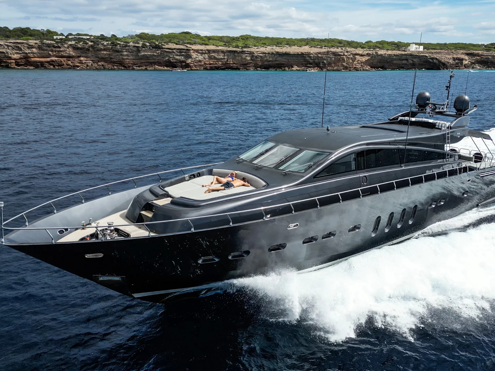 2008 Leopard 102 a noleggio (photo 15)