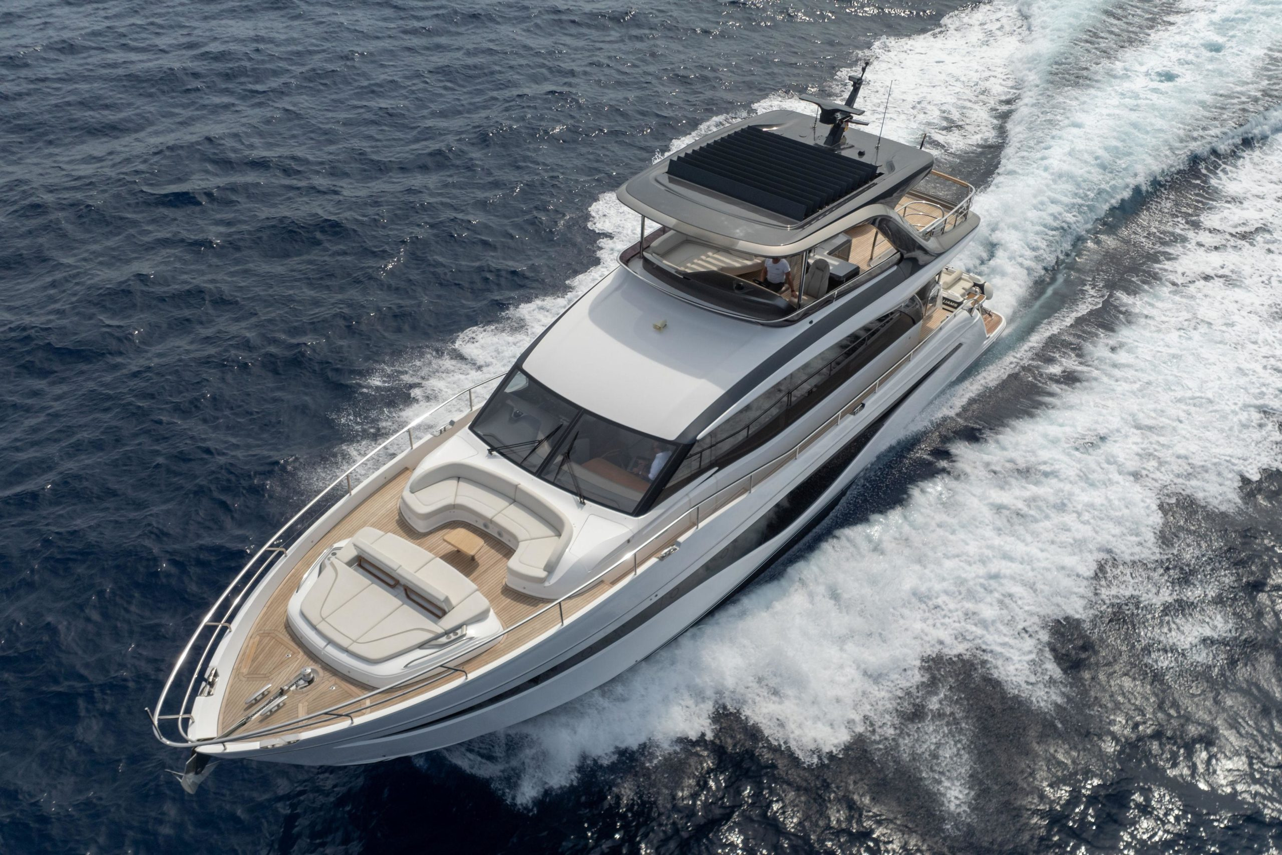 2022 Princess Y72 te koop (photo 4)