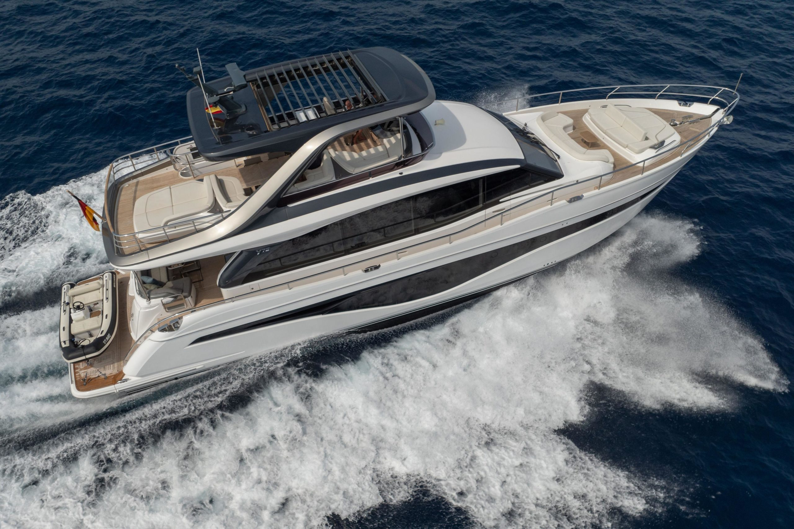 2022 Princess Y72 te koop (photo 11)