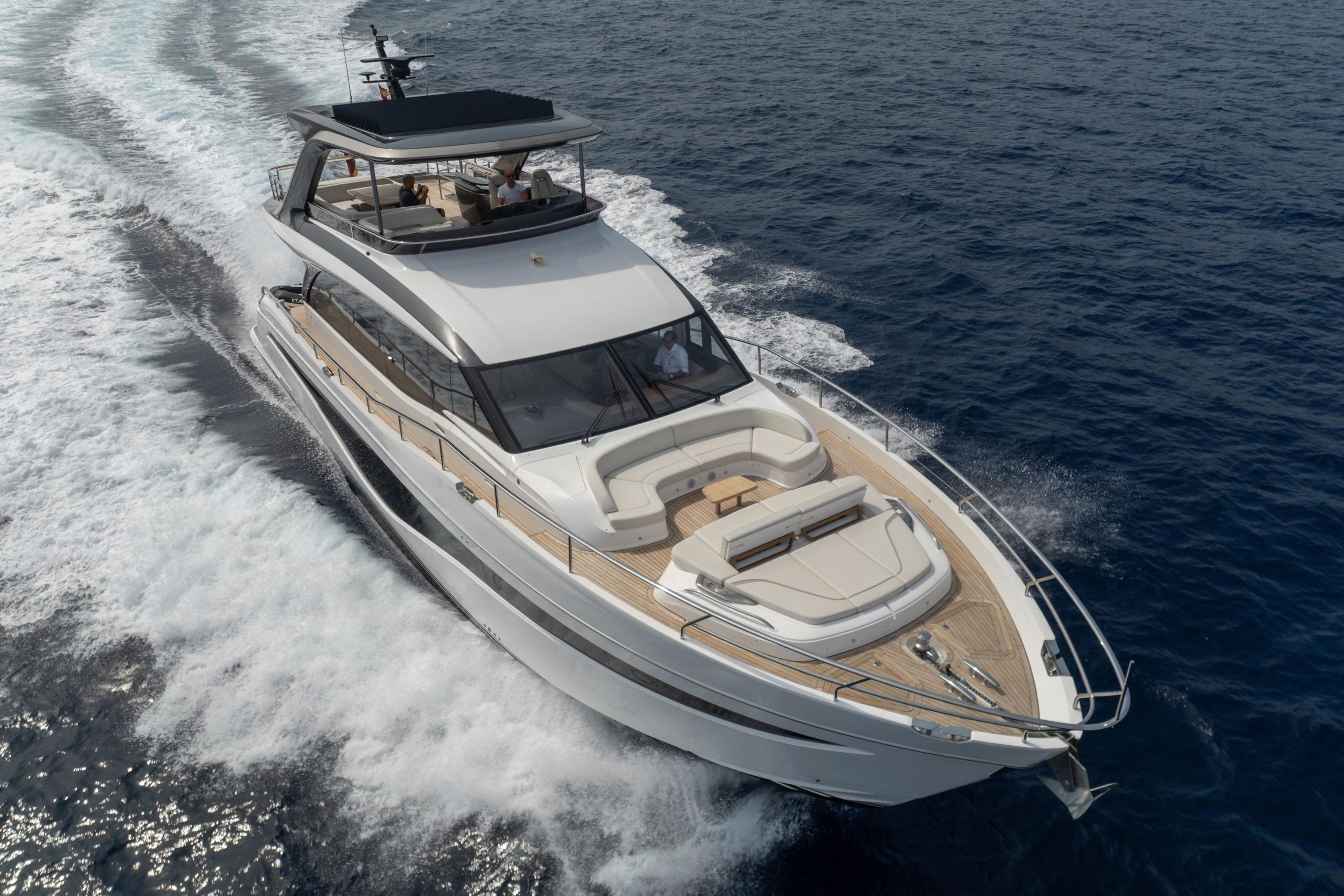 2022 Princess Y72 te koop (photo 12)