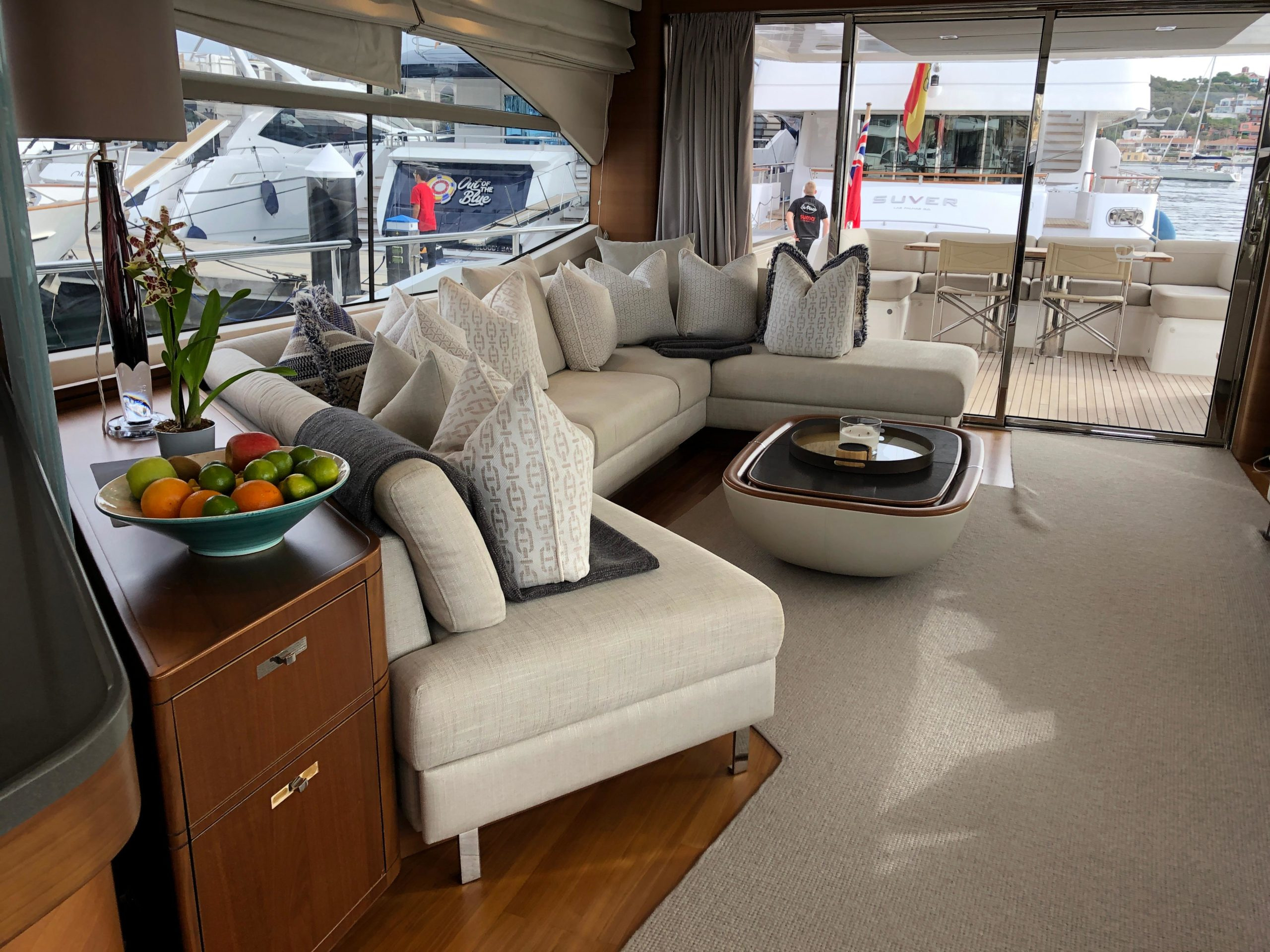 2017 Princess 75 for sale (photo 11)