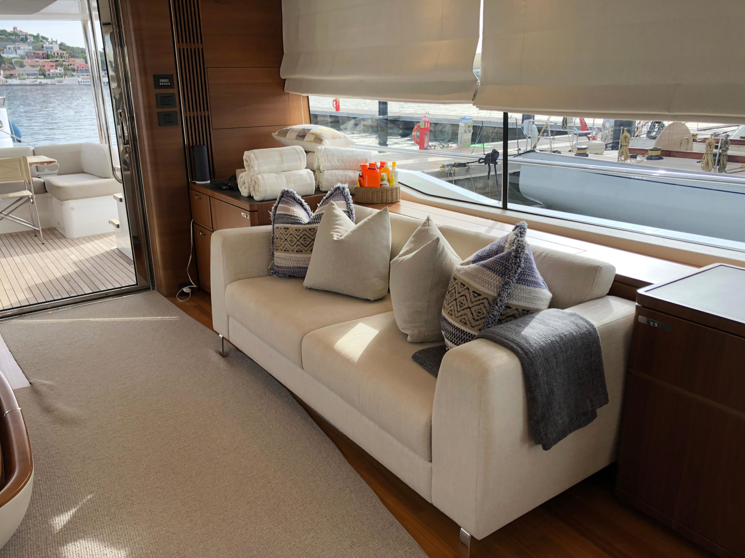 2017 Princess 75 for sale (photo 15)