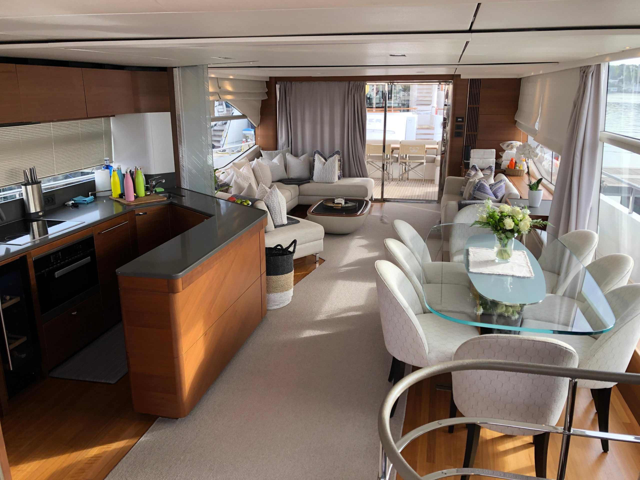 2017 Princess 75 for sale (photo 18)