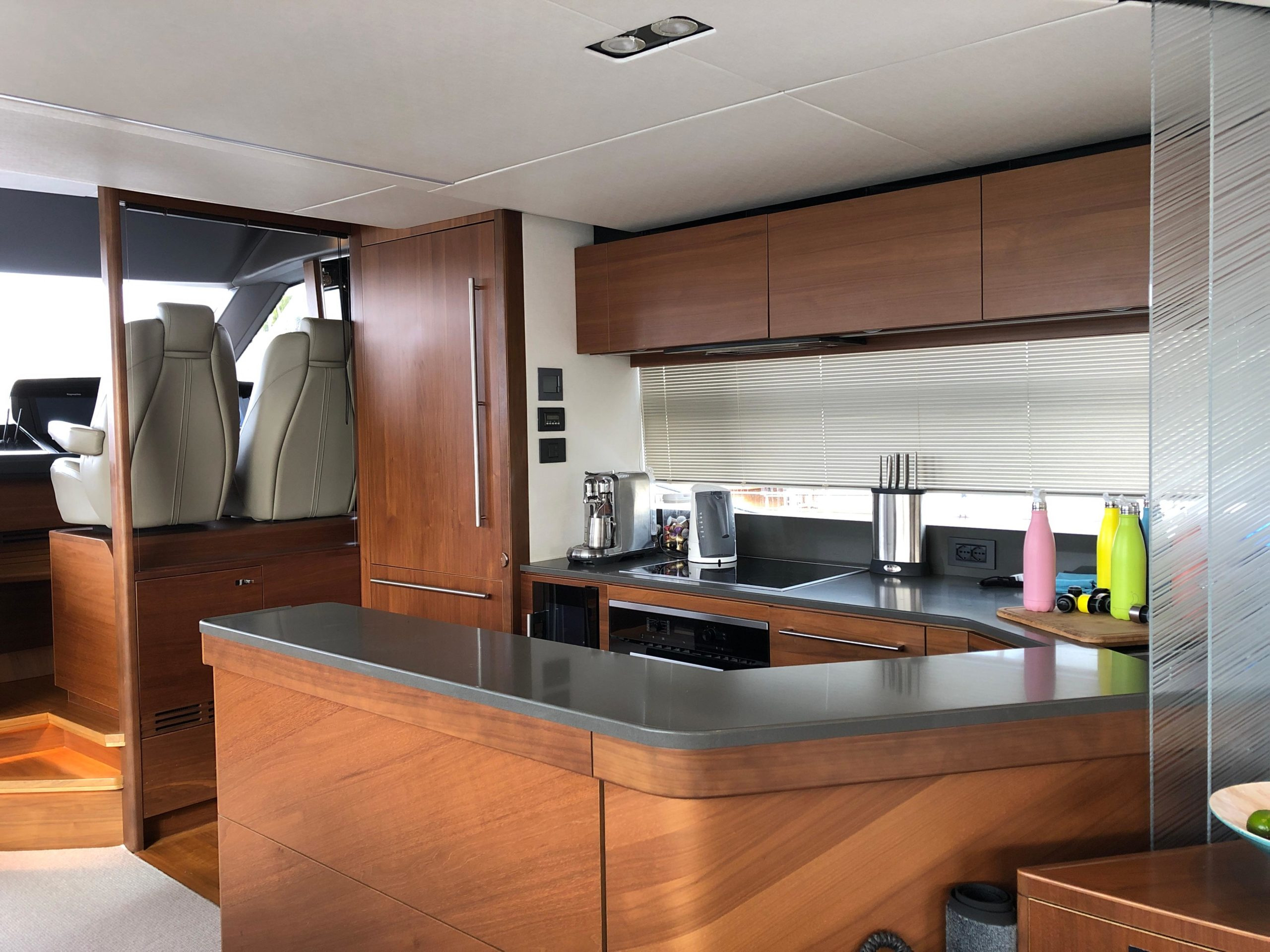 2017 Princess 75 for sale (photo 20)