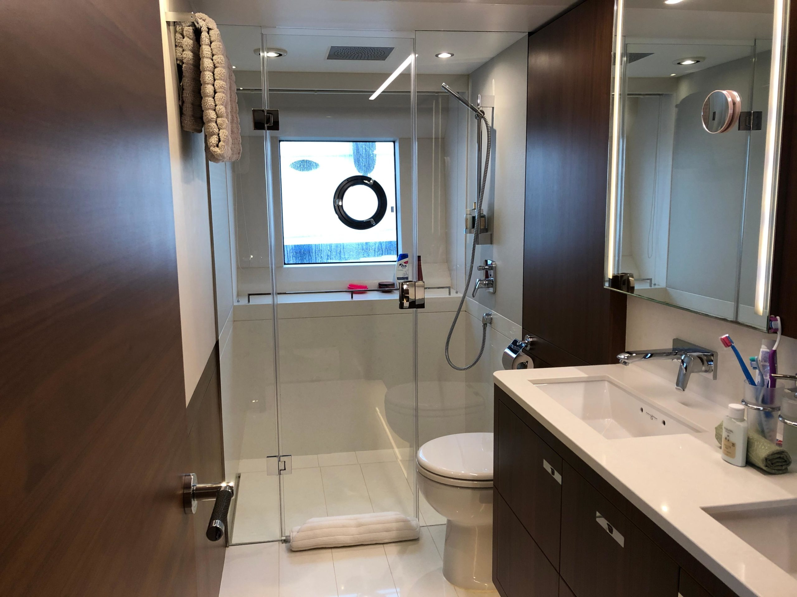 2017 Princess 75 for sale (photo 29)