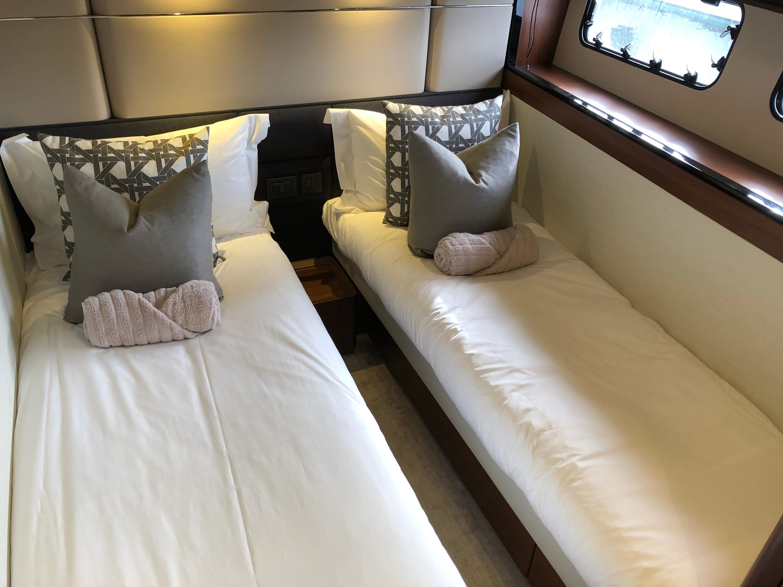 2017 Princess 75 for sale (photo 33)