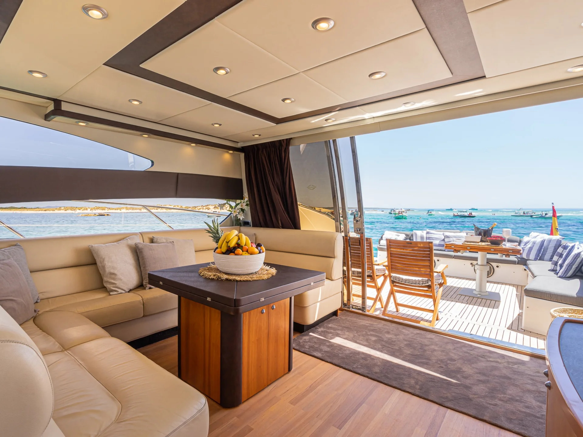 2008 Sunseeker Predator 72 zu chartern (photo 21)