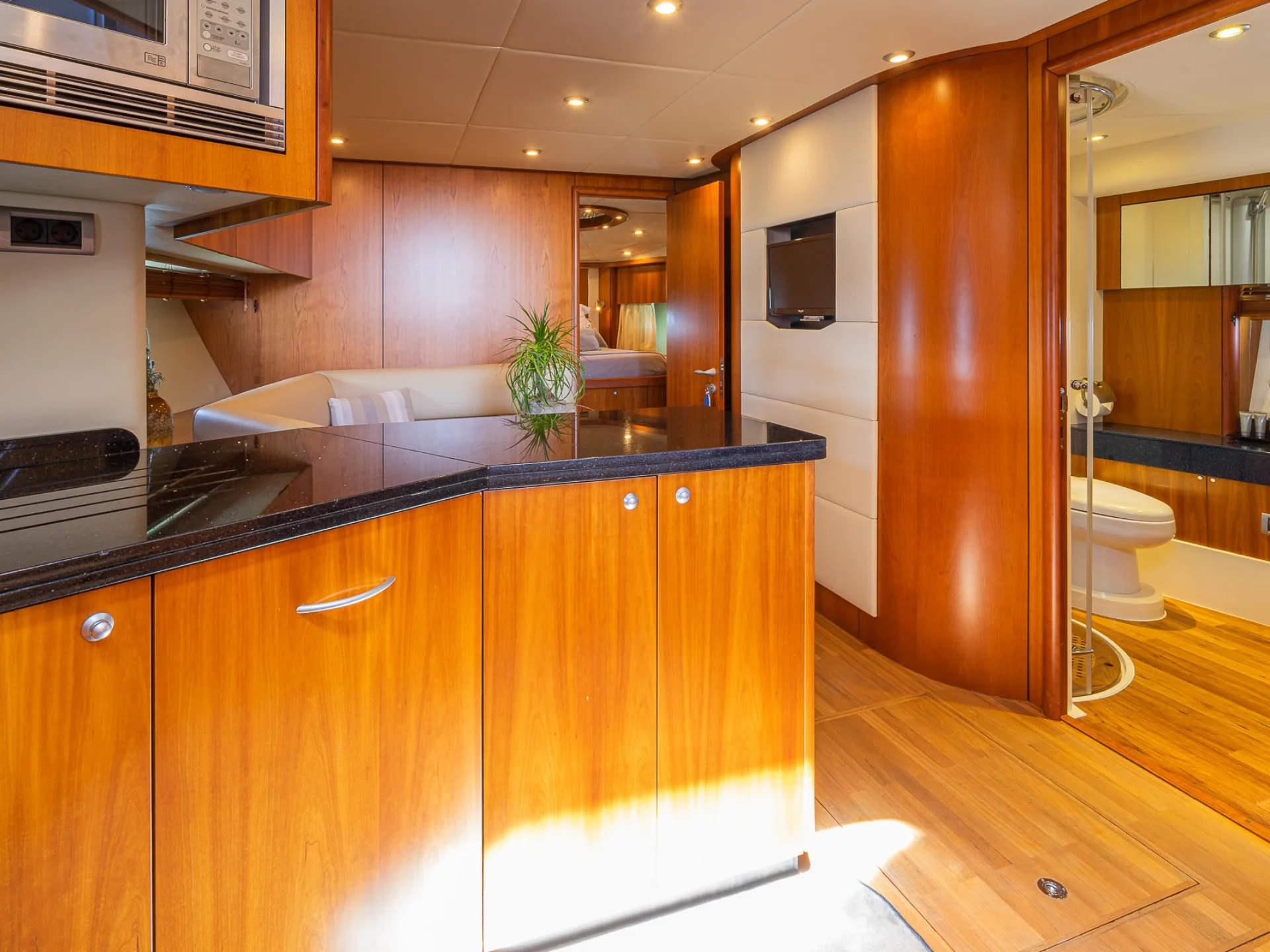 2008 Sunseeker Predator 72 zu chartern (photo 23)