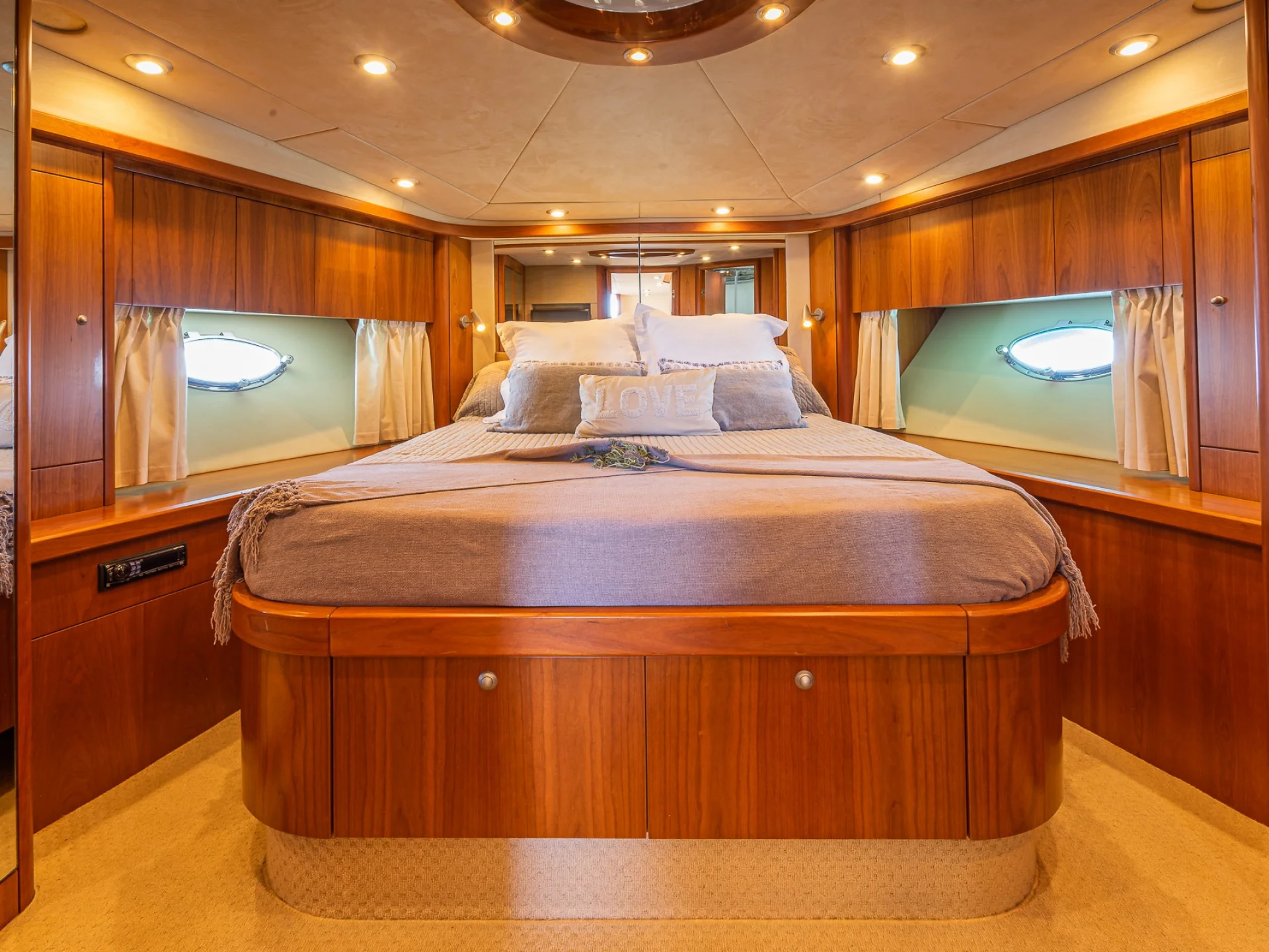 2008 Sunseeker Predator 72 zu chartern (photo 27)