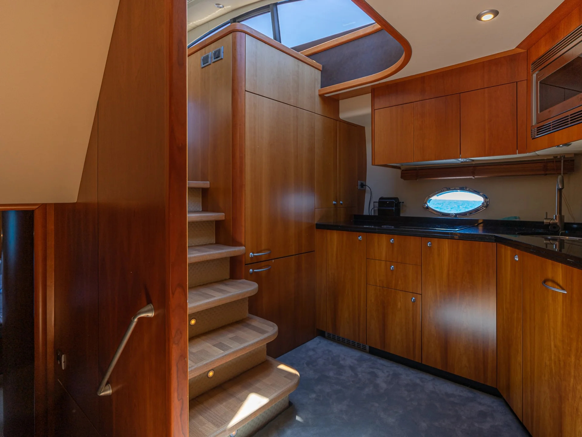 2008 Sunseeker Predator 72 zu chartern (photo 31)