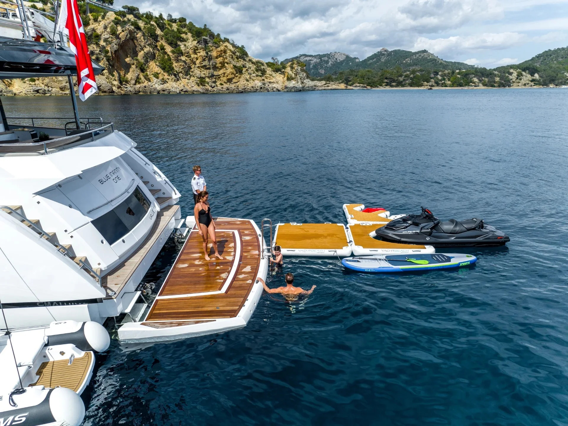 2022 Sunseeker Signature 95 zu chartern (photo 8)