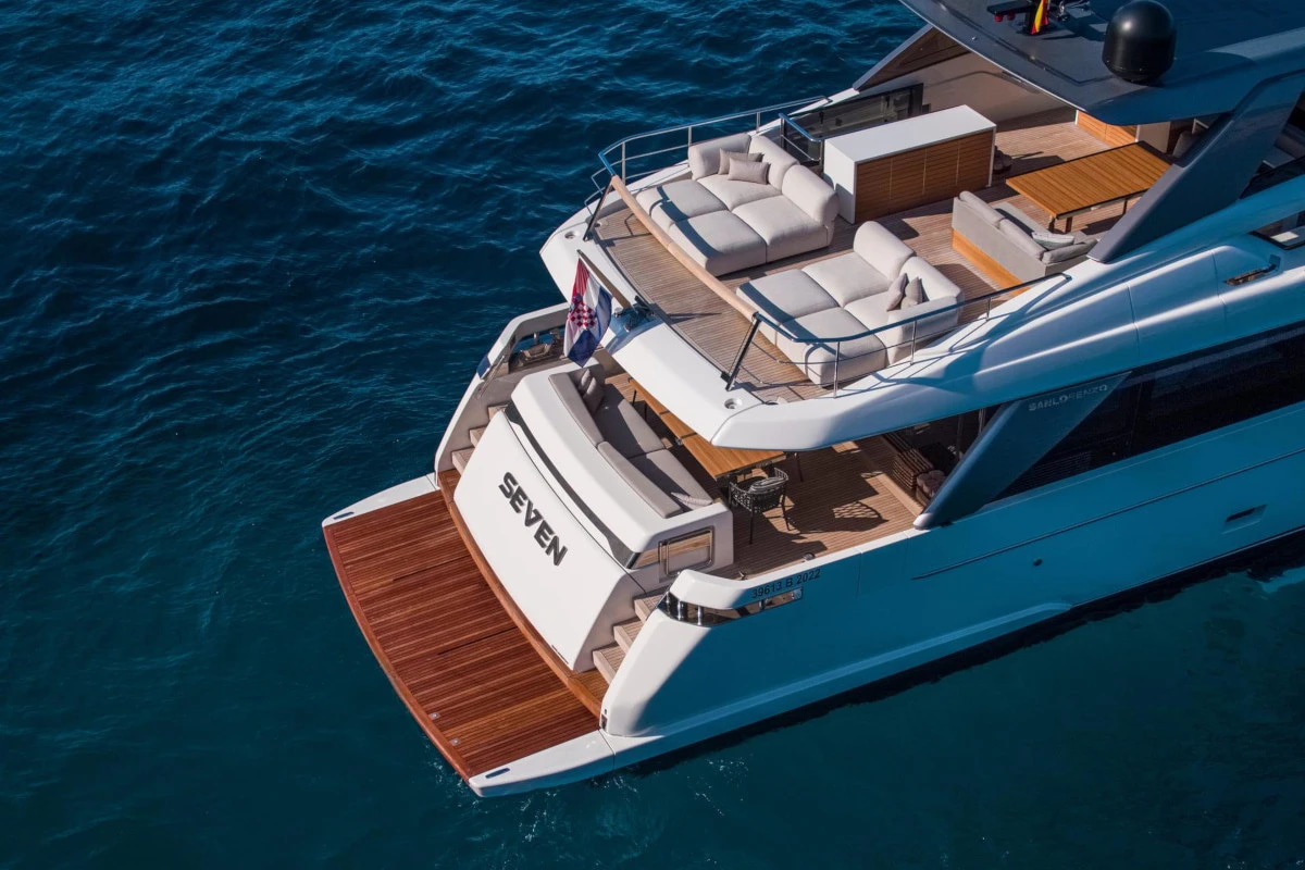 2022 Sanlorenzo SL 90 Asymmetric te huur (photo 11)