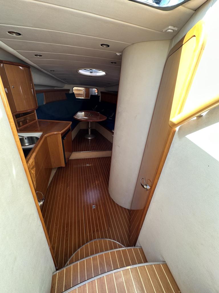 2002 Windy 40 Bora for sale (photo 17)