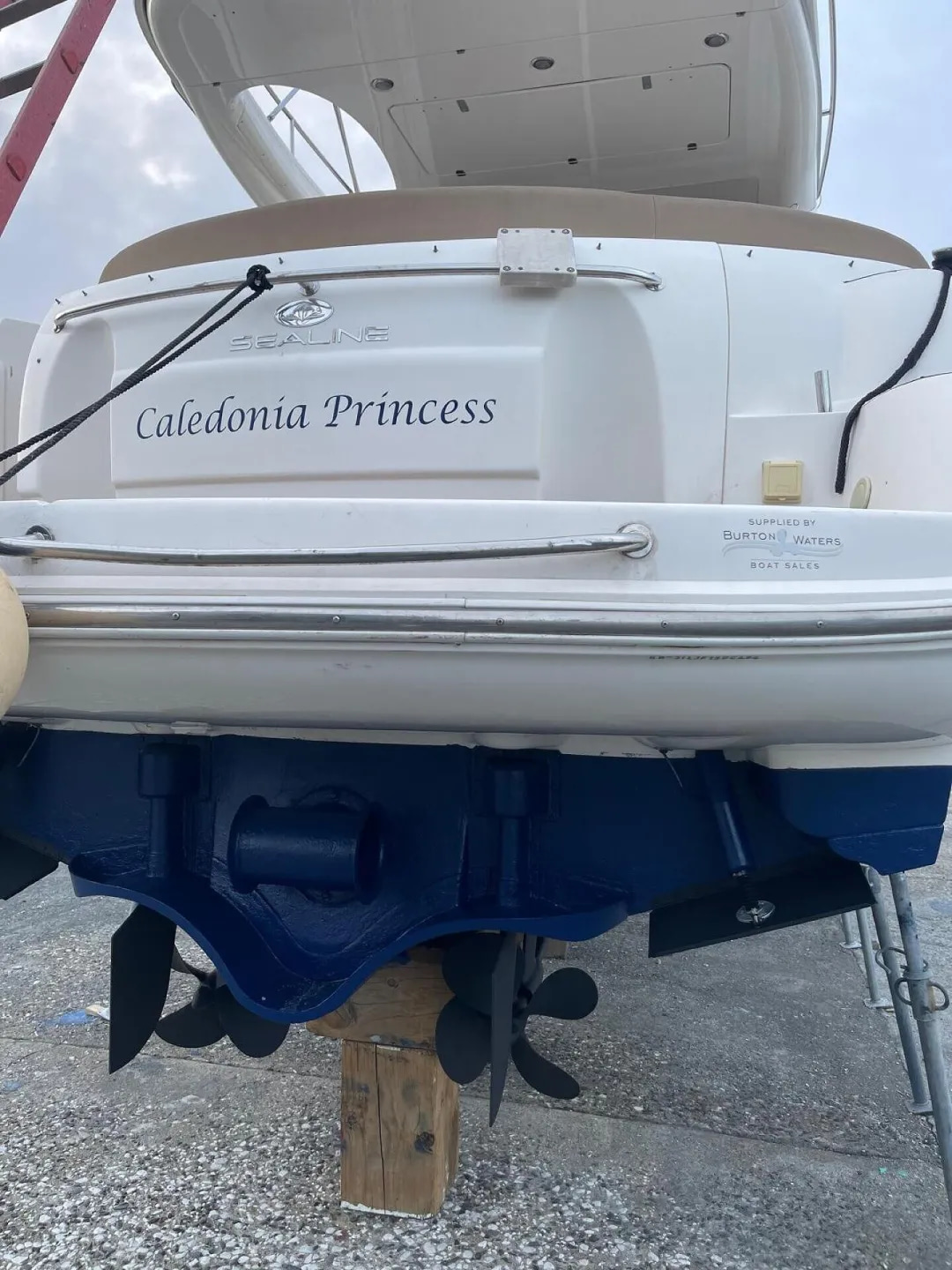 2004 Sealine F37 à vendre (photo 8)