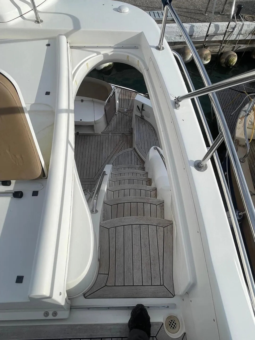 2004 Sealine F37 à vendre (photo 9)