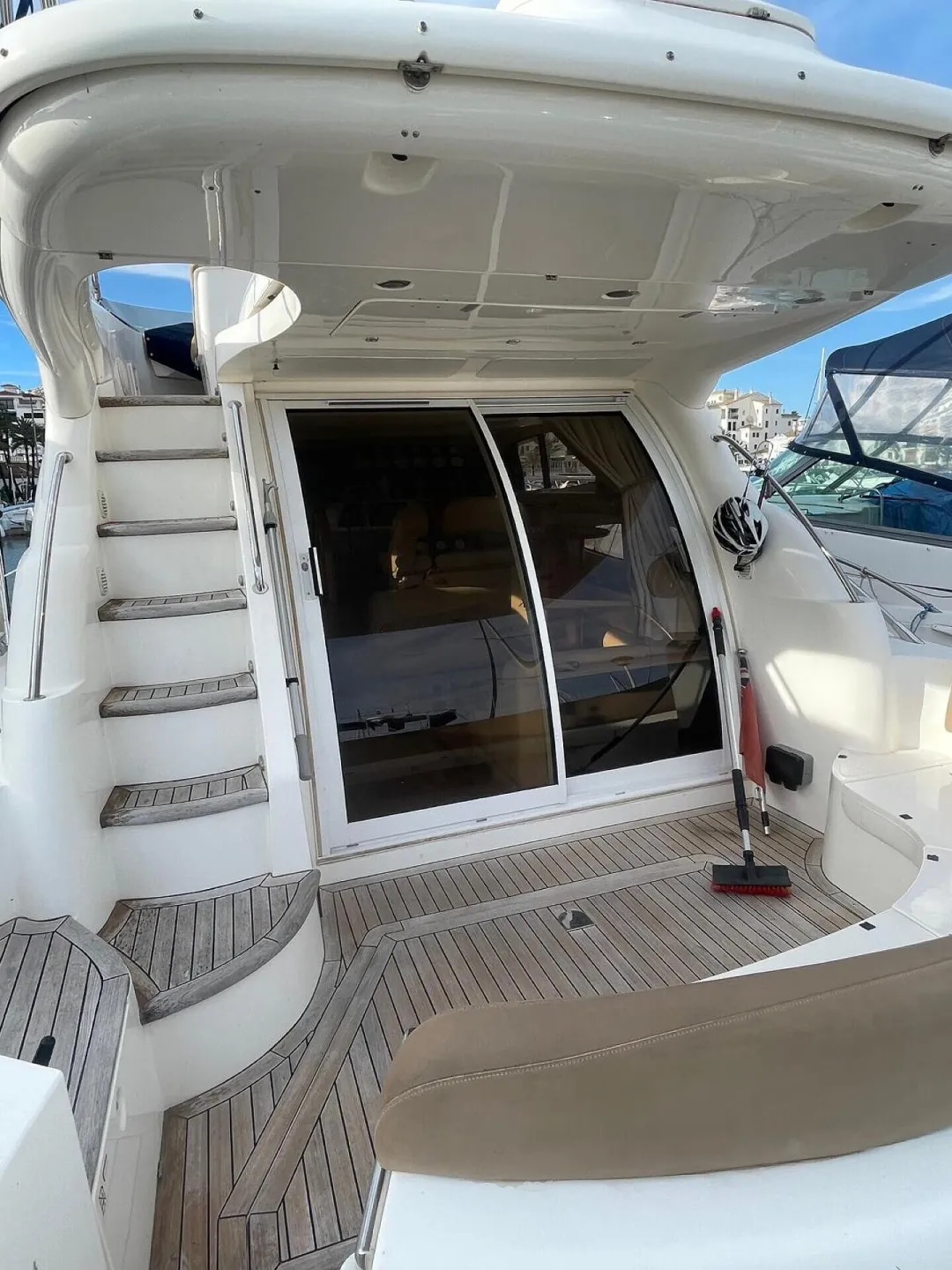 2004 Sealine F37 à vendre (photo 10)