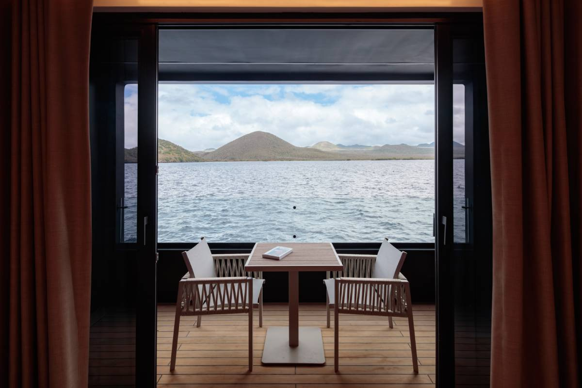 2025 Custom Hermes Galapagos Catamaran na czarter (photo 14)